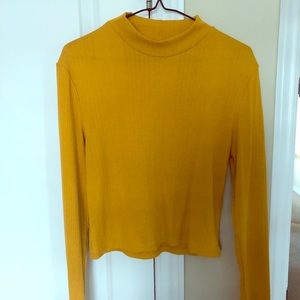 H&M mustard yellow top